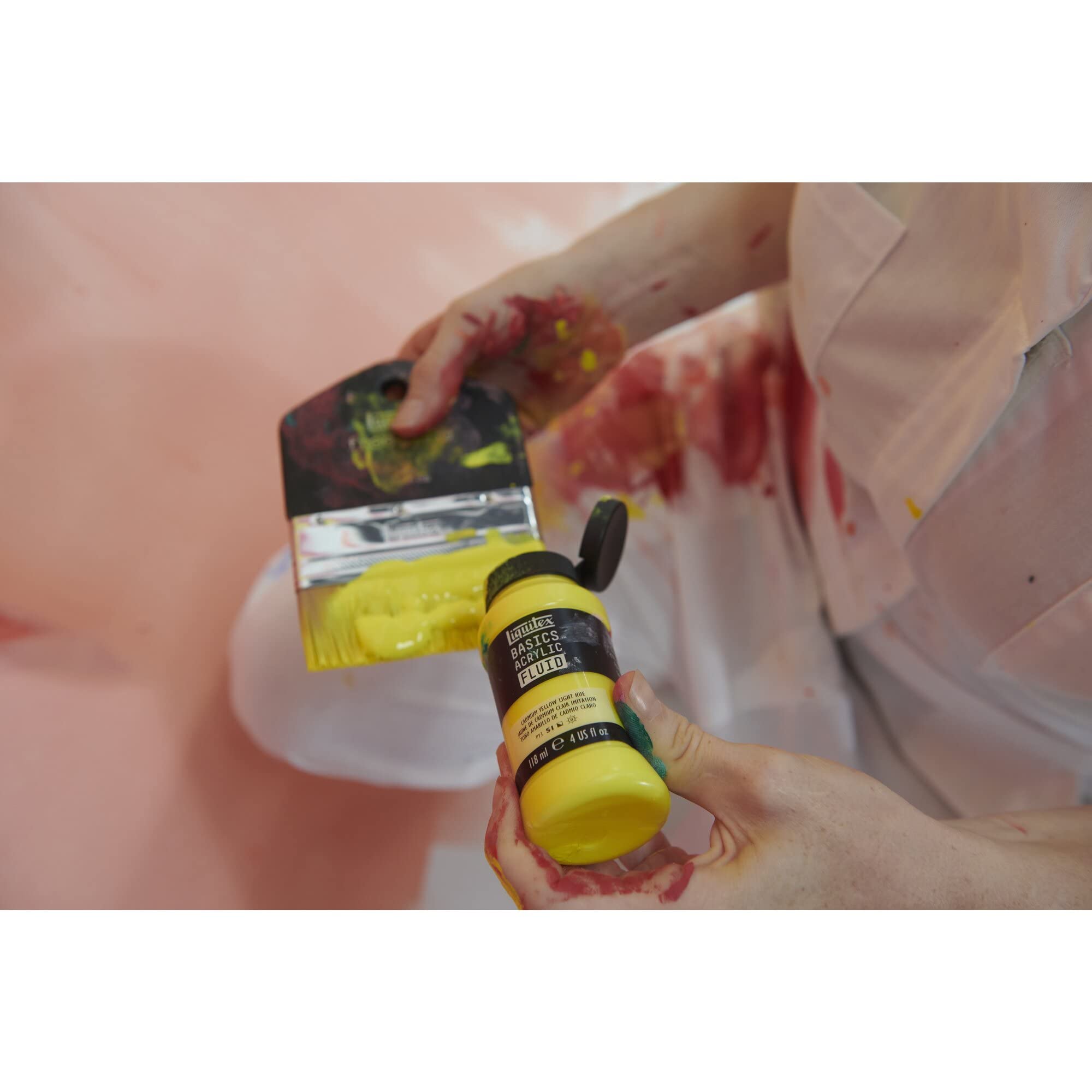 Liquitex Fluid Acrylic Paint